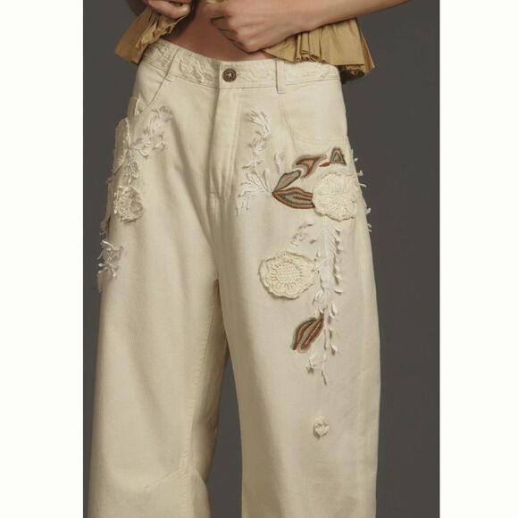 Anthropologie Pilcro Embroidered Cropped Bow Pants - Picture 3 of 6